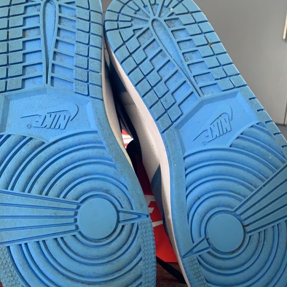 Jordan 1 university blue size 11 - Picture 5 of 5